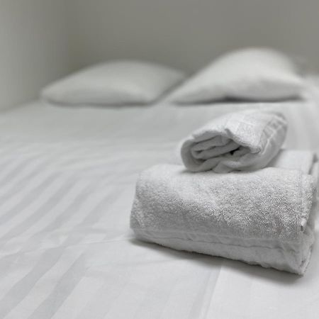 Les Cosy De Nancy - Mister Charles Sous Les Toits, Place Du Marche 4* Exterior foto